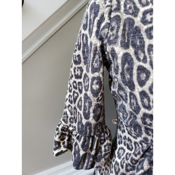 OB2-12 Sheath Dress Womens Small Multi Leopard Print Pleated Flare Sleeve V Neck - Picture 11 of 13